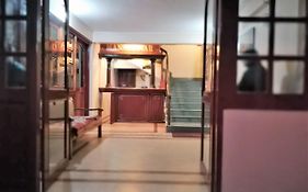 Hotel Mansarovar